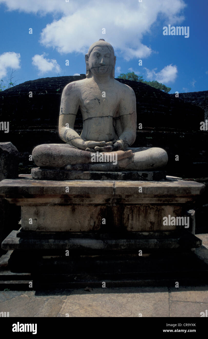 Statue de Bouddha à Pollonaruwa, Sri Lanka Banque D'Images