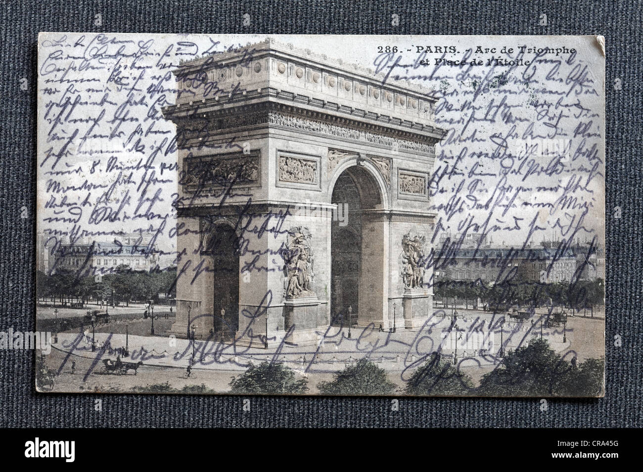 L'Arc de Triomphe, Paris, France, historique, cartes postales, lettres cursives vers 1900 Banque D'Images