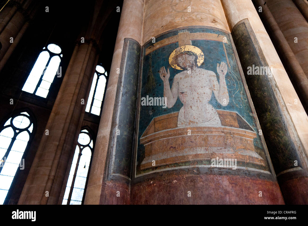 Représentation de Christ, plein air sur une colonne, l'Église Sainte-elisabeth, Marburg, Hesse, Germany, Europe Banque D'Images