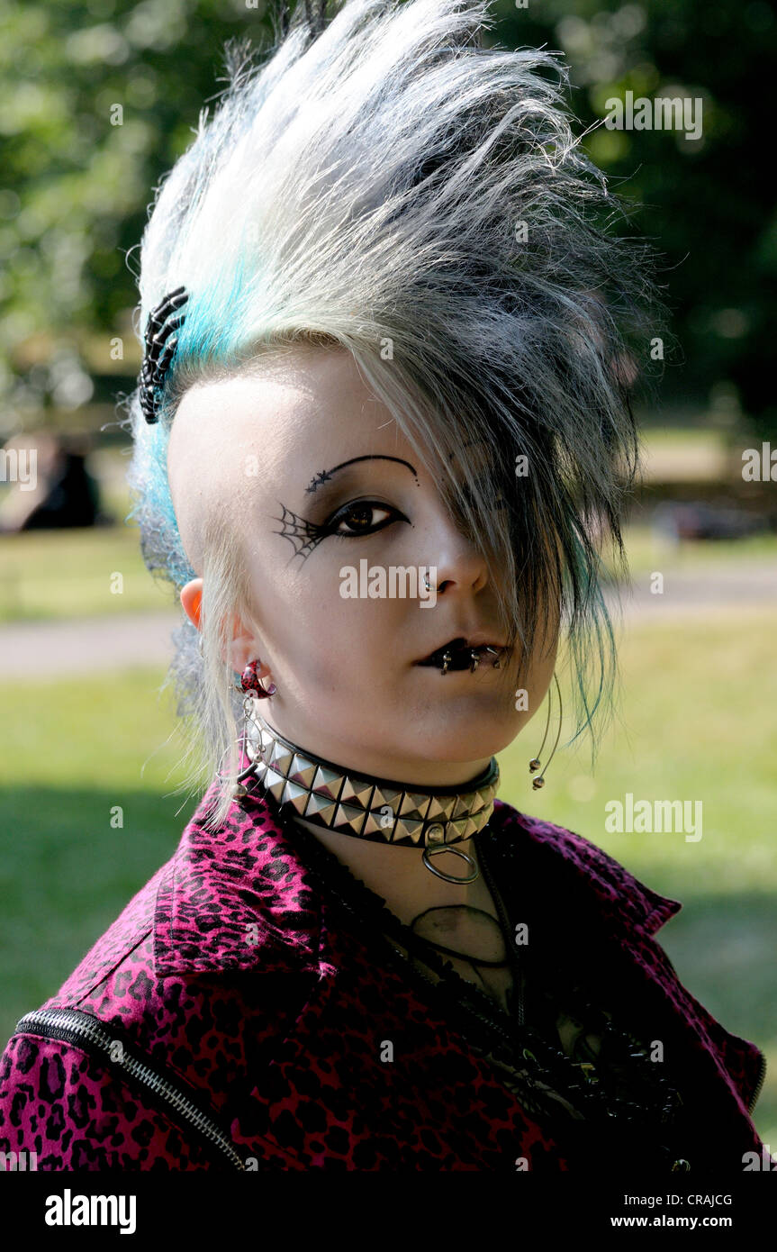 Jeune femme, gothique, portrait, Wave Gotik Treffen festival, Leipzig, Saxe, Allemagne, Europe Banque D'Images