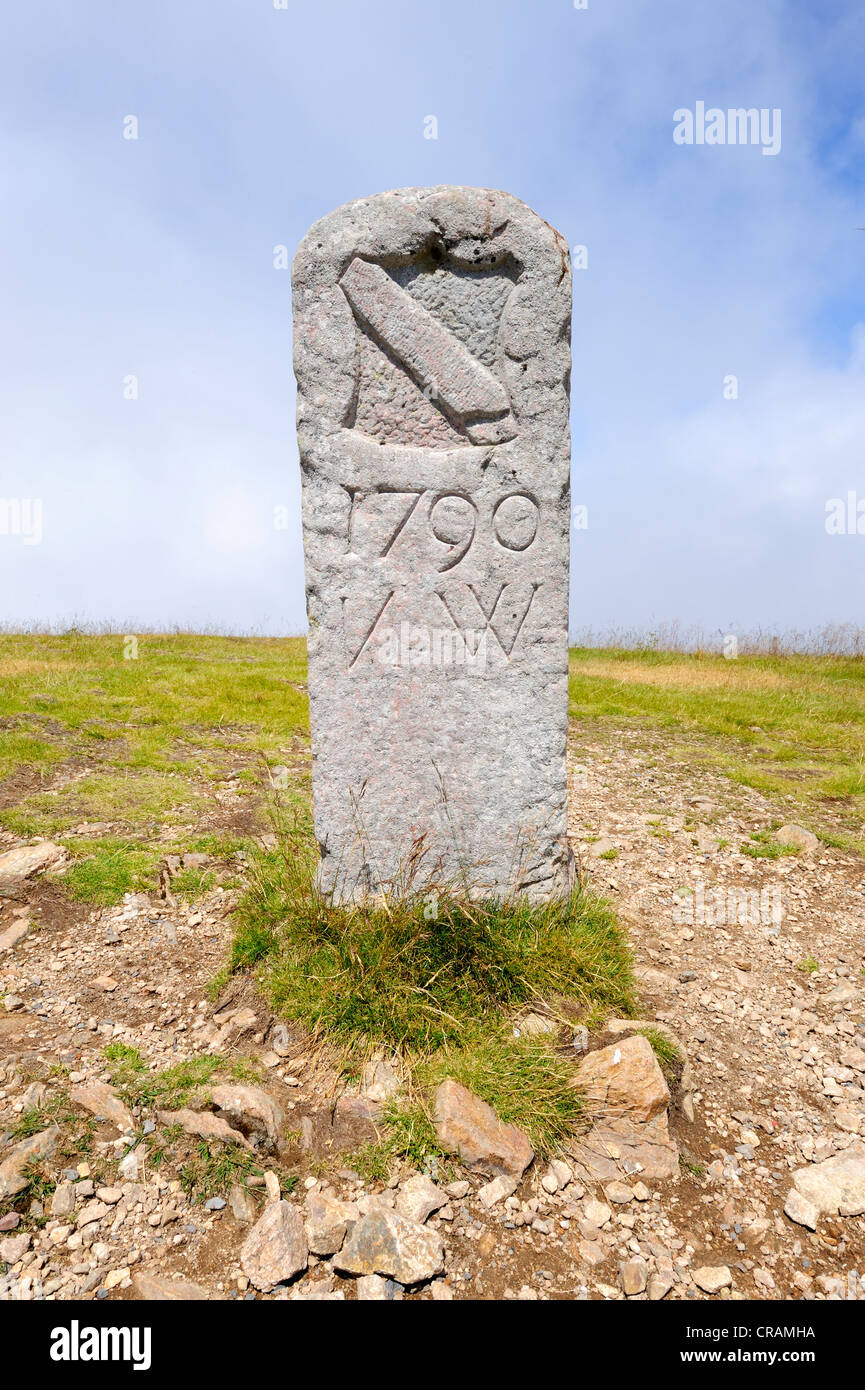 Ancien monument en pierre ou les limites de la région de Baden, 1790, sur le mont Belchen, 1414m, en région, la région de la Forêt Noire Banque D'Images