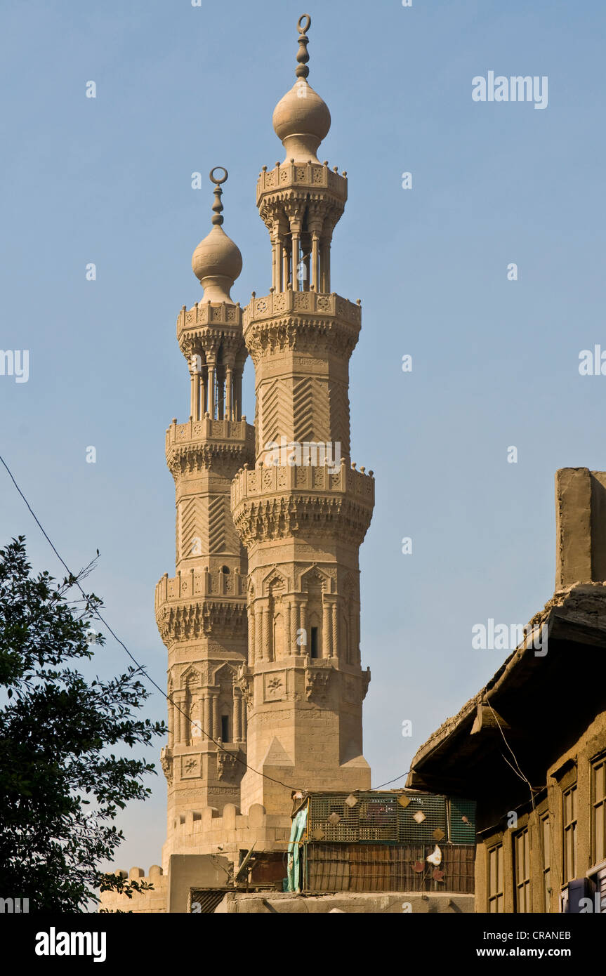 Les minarets de la porte Bab Zuweila, Le Caire, Egypte, Afrique du Sud Banque D'Images