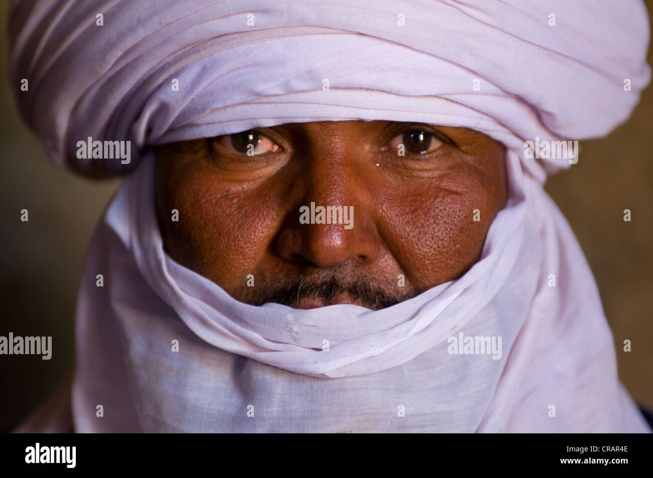 Touareg autochtones man, portrait, l'Algérie, l'Afrique Banque D'Images