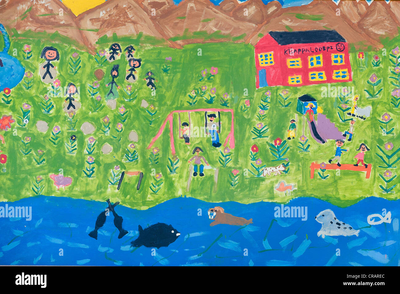 De peinture pour les enfants, sur le thème "La vie au Groenland, mur extérieur d'une maison, Kulusuk Ammassalik, également connu sous le nom de Banque D'Images