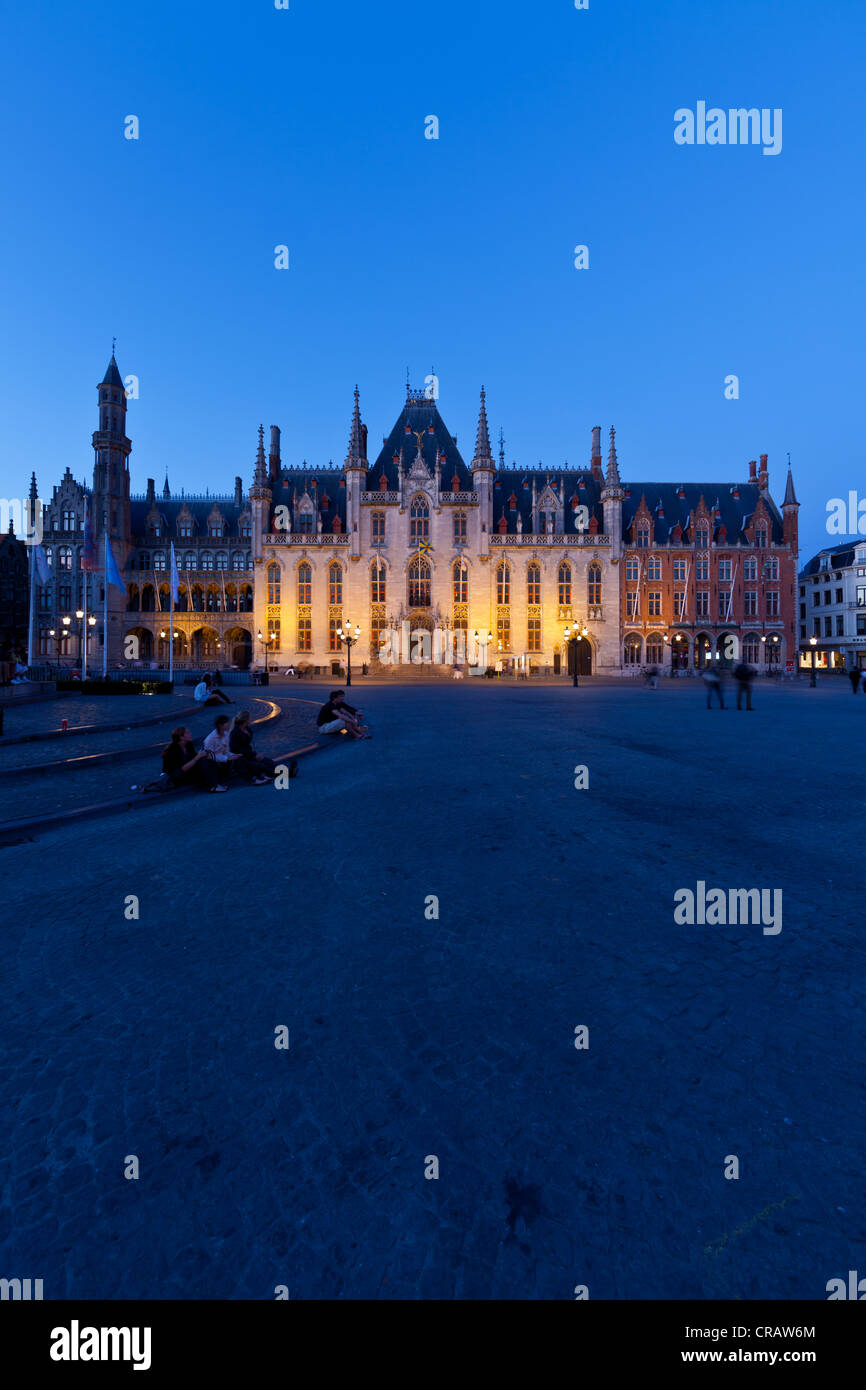 Palais du gouvernement provincial, Provinciaal Hof, Tribunal de District, Grote Markt (place du marché, centre-ville historique de Bruges Banque D'Images