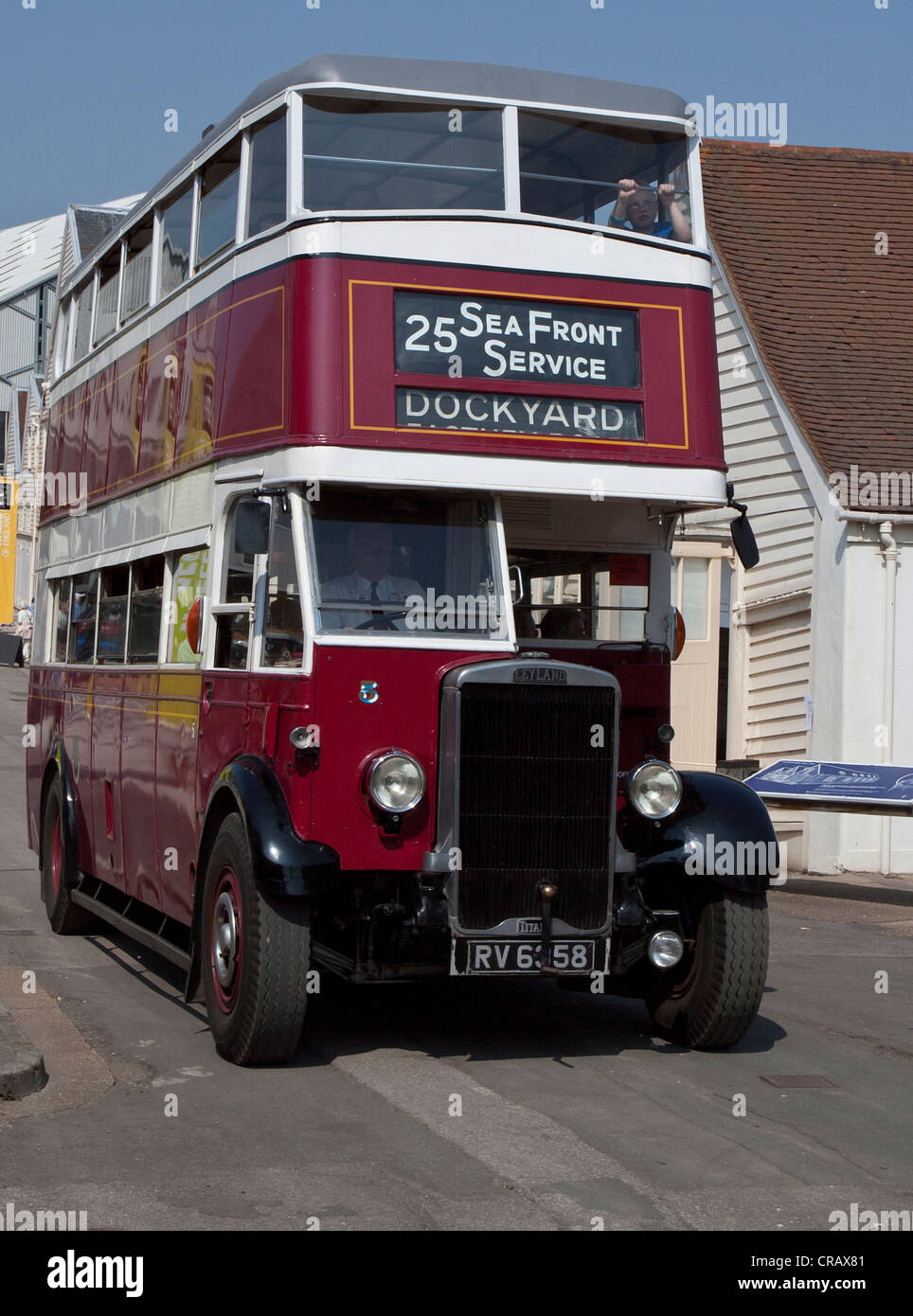 Vintage Double Decker bus Leyland Chatham Dockyard Banque D'Images