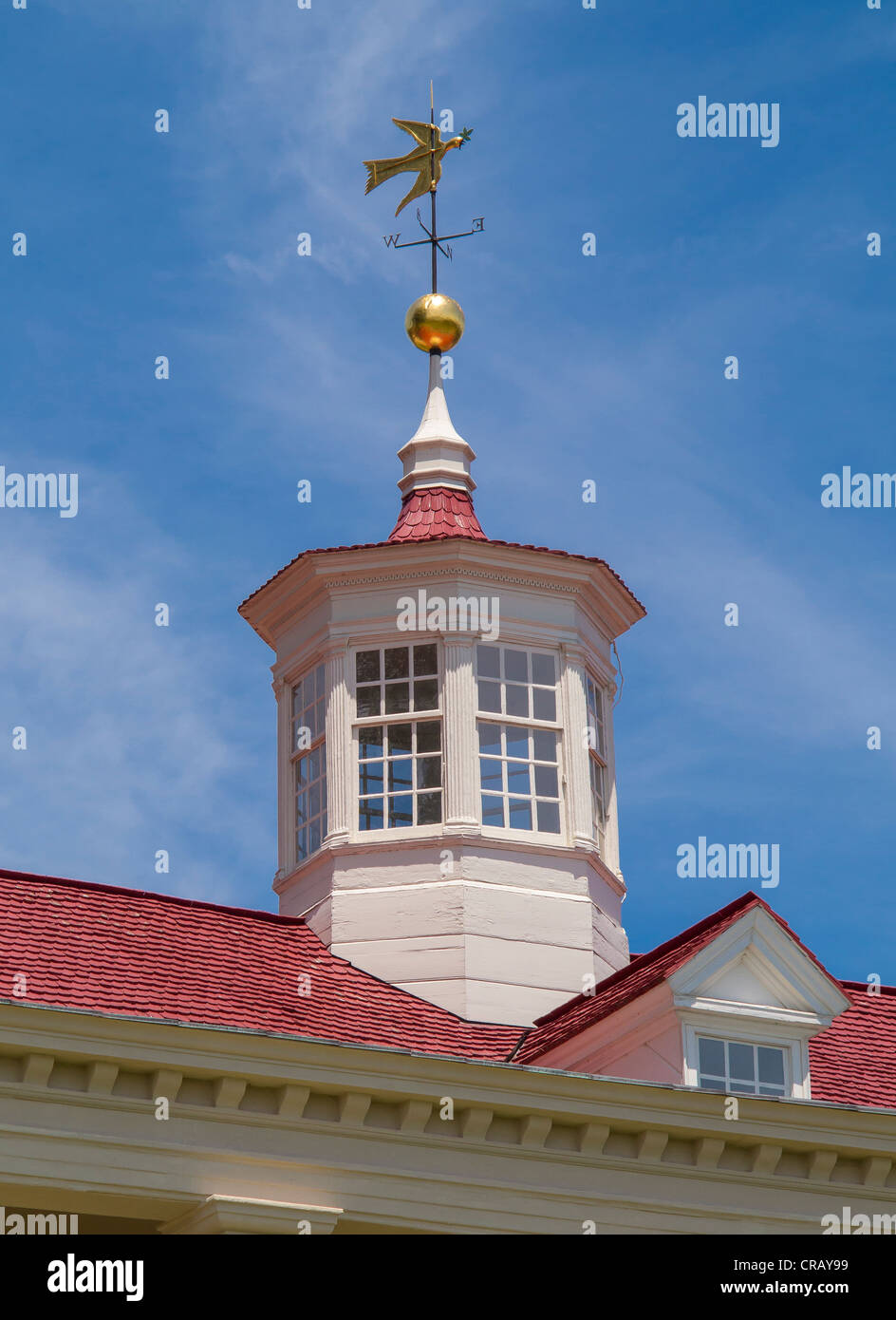 MOUNT VERNON, Virginia, USA - coupole sur toit de plantation de George Washington, premier président des États-Unis. Banque D'Images