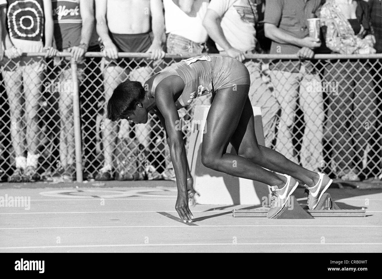 Chandra Cheeseborough en compétition aux 1980 Jeux Olympiques nous suivre et d'essais sur le terrain. Banque D'Images