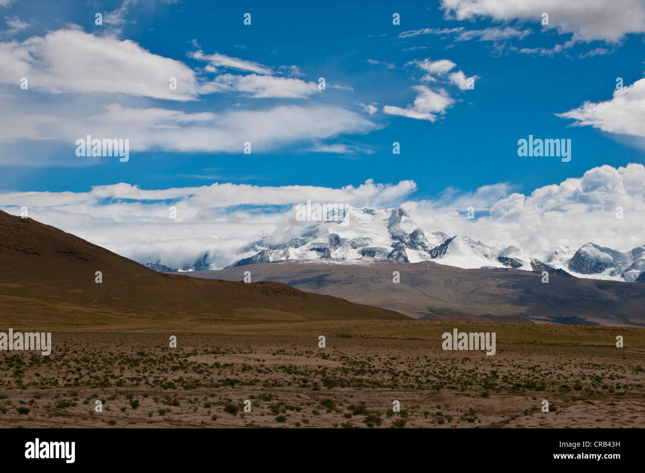 Mont Shishapangma, place du sacré, 8027m, le long de la route du sud à l'ouest du Tibet, Tibet, Asie Banque D'Images