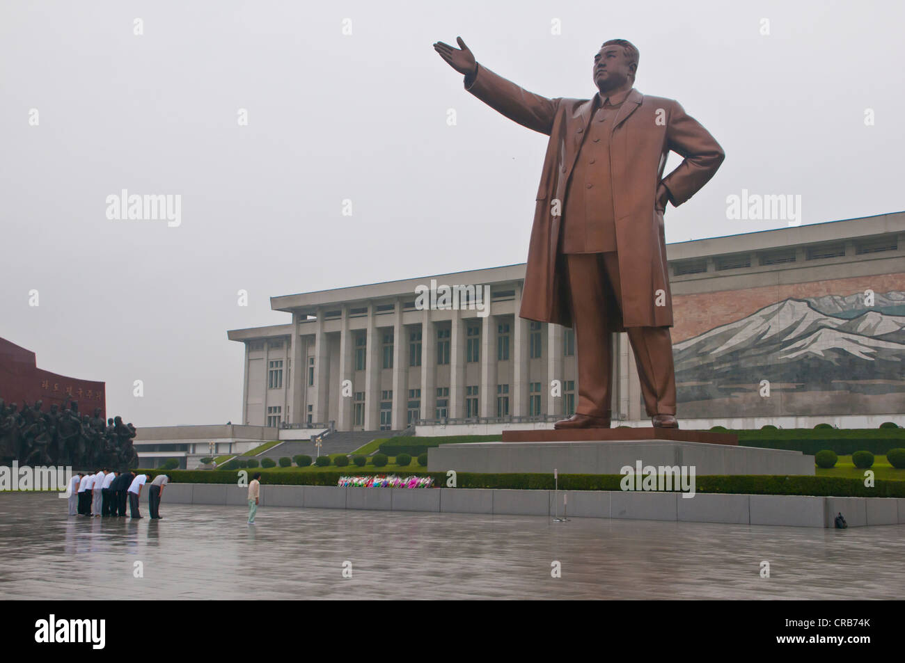 Kim Il Sung érigée sur la Colline Mansu, Pyongyang, Corée du Nord, d'Asie Banque D'Images