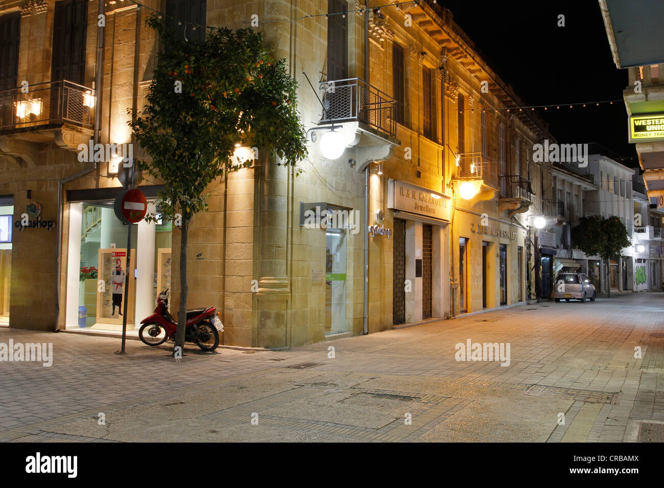 Vieille ville de Nicosie à Chypre, Europe, nuit Banque D'Images