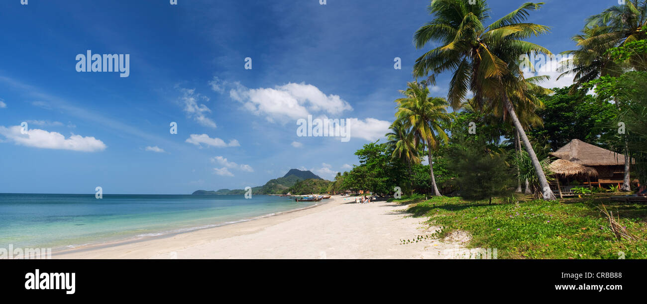Palm beach, Golden Pearl Beach, Ko Jum ou Koh Pu), Krabi, Thaïlande, Asie du Sud-Est Banque D'Images