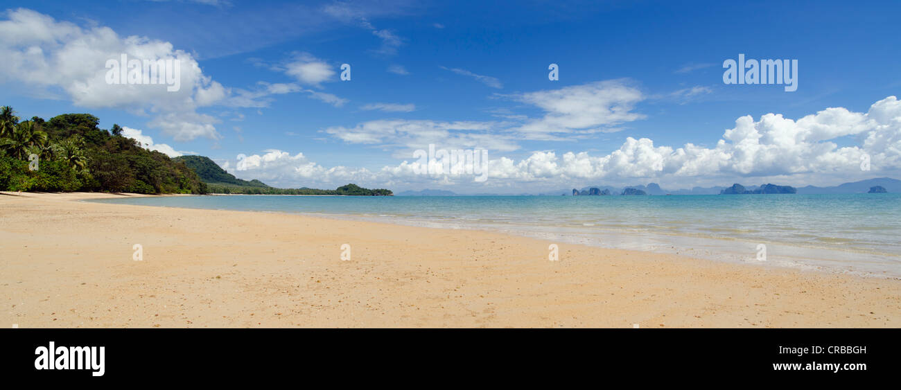 Plage de sable, plage de Pasai, Koh Yao Noi, Phang Nga, Thaïlande, Asie du Sud, Asie Banque D'Images
