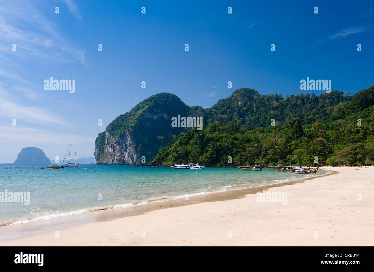 Plage de sable fin, Farang Beach, Ko Muk ou Ko Mook island, Thaïlande, Asie du Sud-Est Banque D'Images