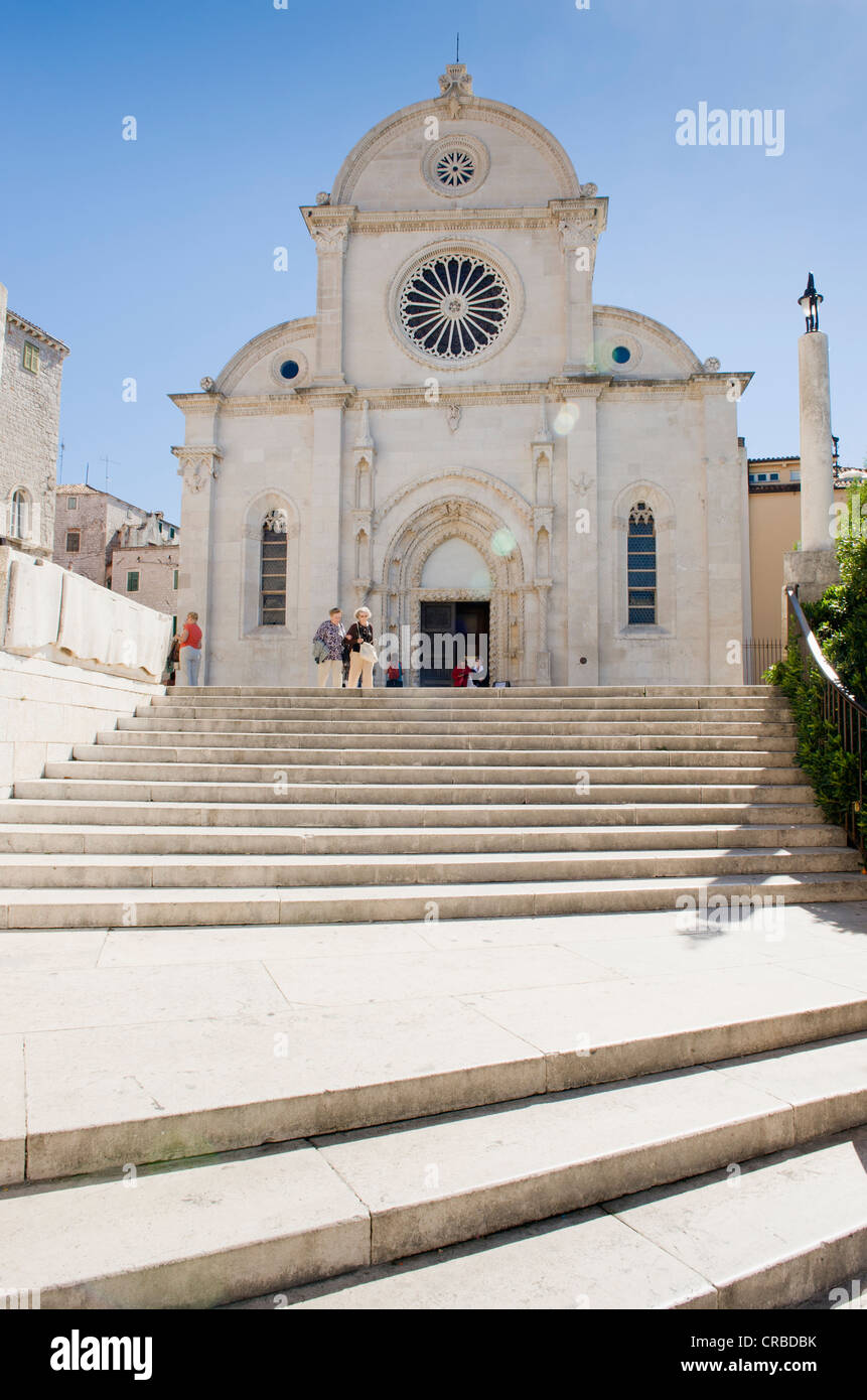 Façade ouest de la cathédrale de Sveti Jakov, Cathédrale de Saint Jacques, place de la Cathédrale, Sibenik, Dalmatie, Croatie, Europe Banque D'Images