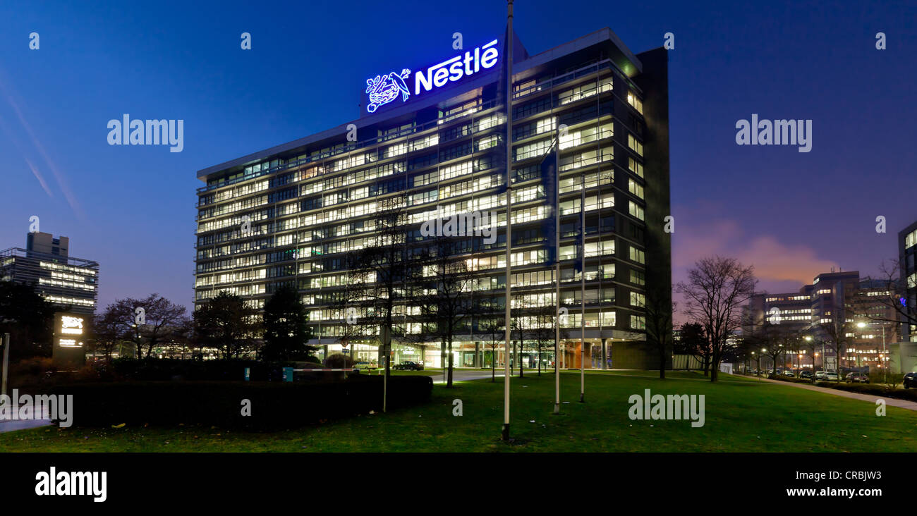 Siège de Nestlé, Niederrad, Frankfurt am Main, Hesse, Germany, Europe Banque D'Images