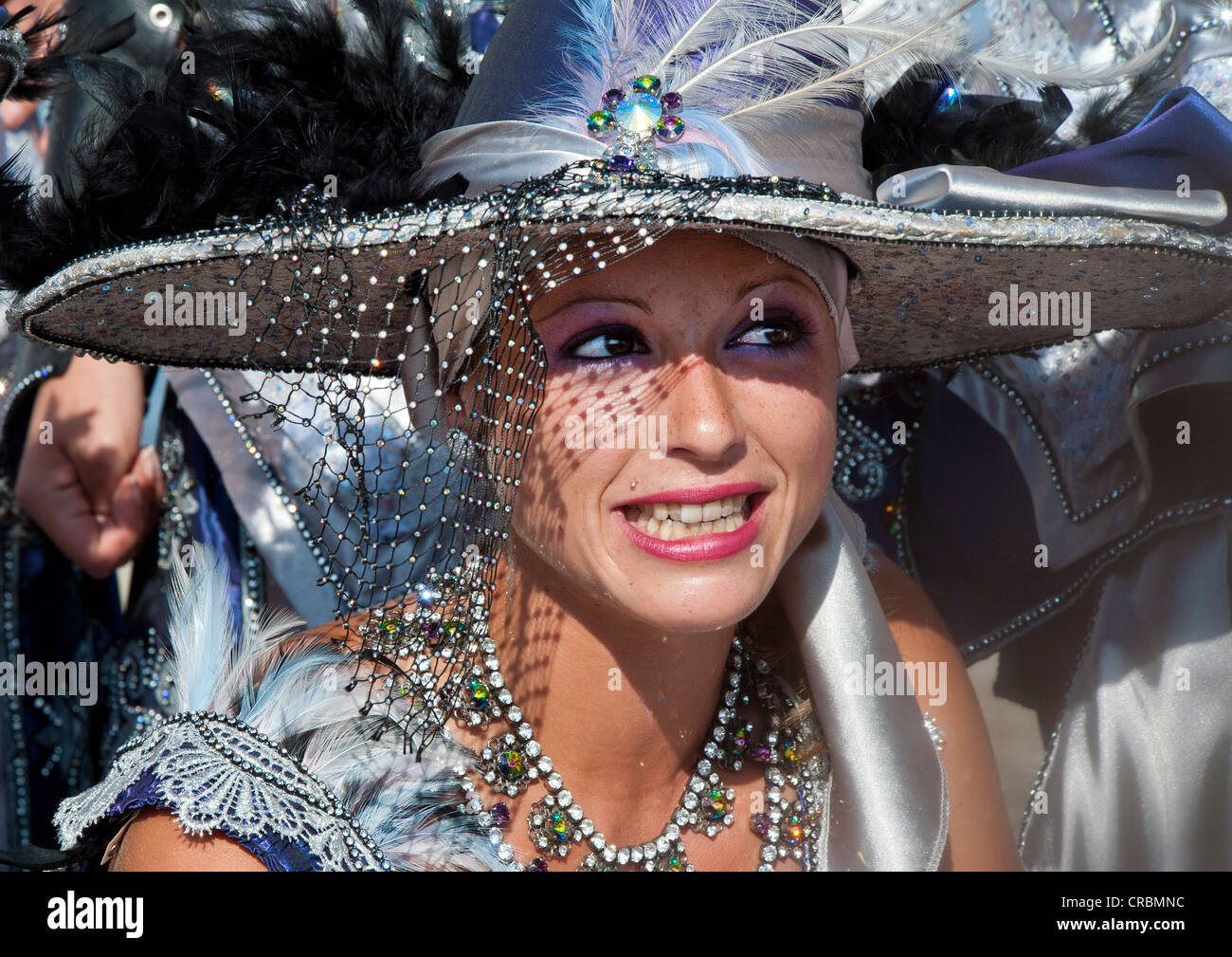 Femme en costume traditionnel Maures Maures et Chrétiens à la Fiesta à Mojacar, Almeria, Andalousie, Espagne Banque D'Images