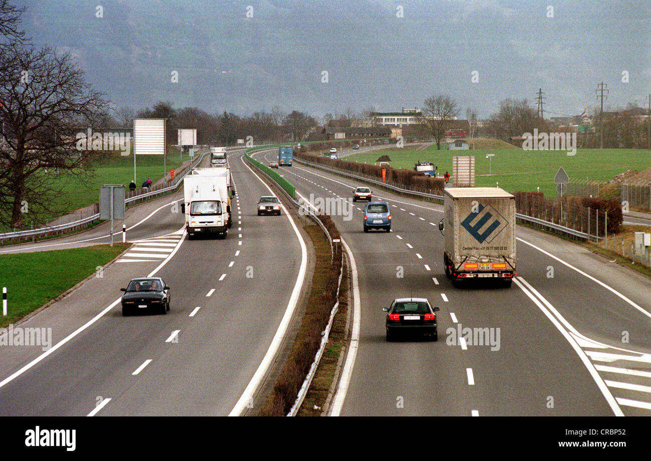 L'autoroute à Stans (Suisse) Banque D'Images