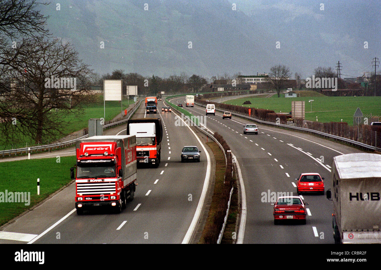 L'autoroute à Stans (Suisse) Banque D'Images