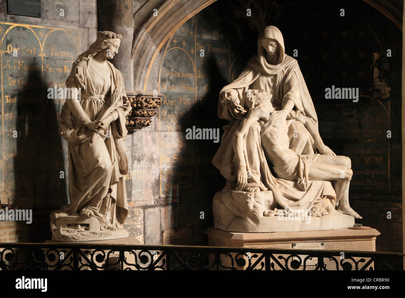 Pietà, Saint Germain l'Auxerrois, église, Place du Louvre, Paris, France, Europe Banque D'Images