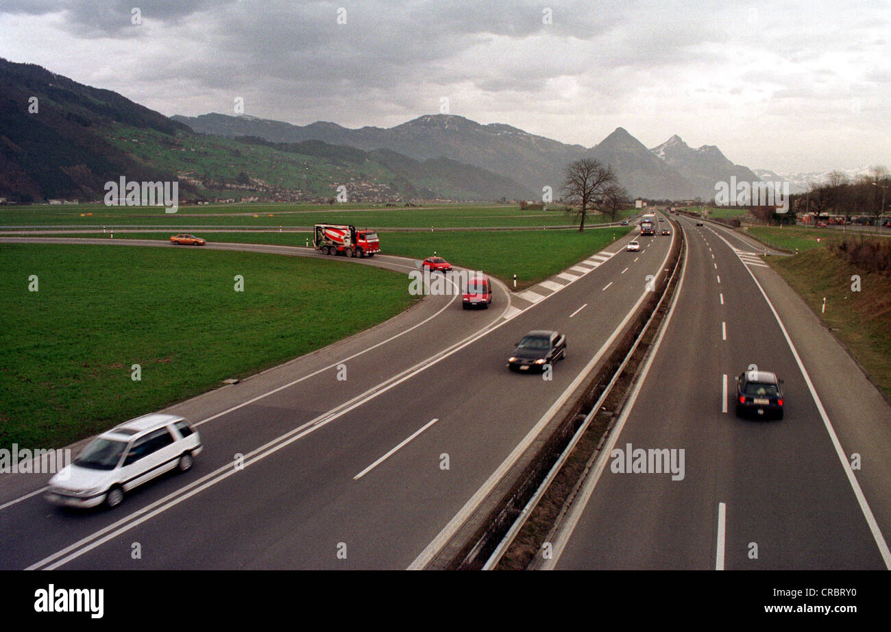 L'autoroute à Stans (Suisse) Banque D'Images