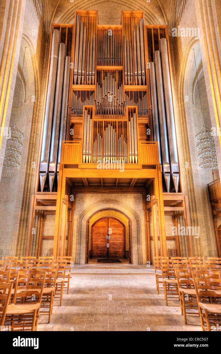 À l'intérieur de l'Église Grundtvigs à Copenhague, Danemark, Europe Banque D'Images