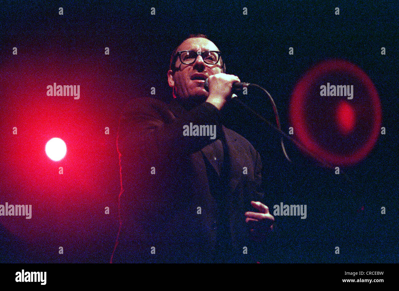 Les concerts de Berlin par Elvis Costello Banque D'Images