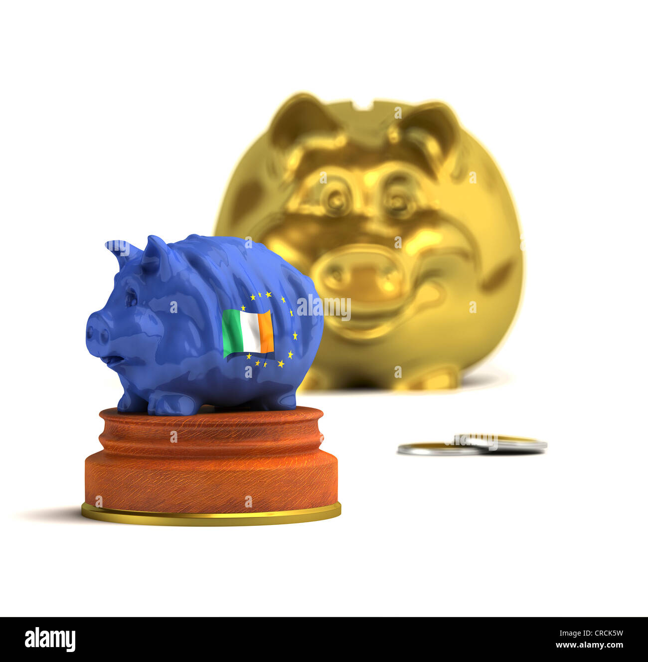 Tirelire avec un drapeau irlandais en face d'un golden piggy bank Banque D'Images