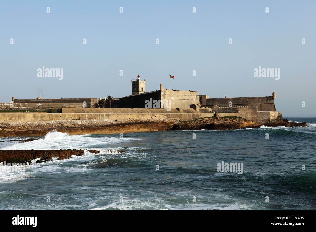 La forteresse de Sao Juliao da Barra entre Cascais et Lisbonne au Portugal. Banque D'Images