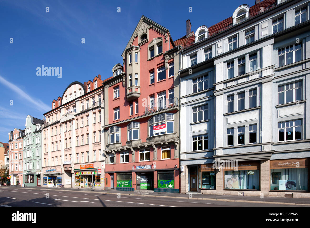 Les bâtiments historiques à vocation commerciale, de Bahnhofstrasse, Eisenach, en Thuringe, Allemagne, Europe, PublicGround Banque D'Images