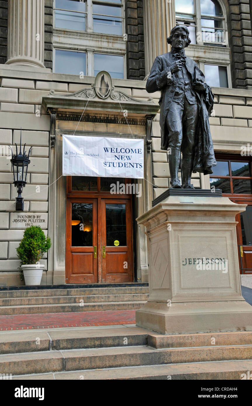 Statue de Jefferson à l'École de journalisme de l'Université Columbia, USA, New York, Manhattan Banque D'Images