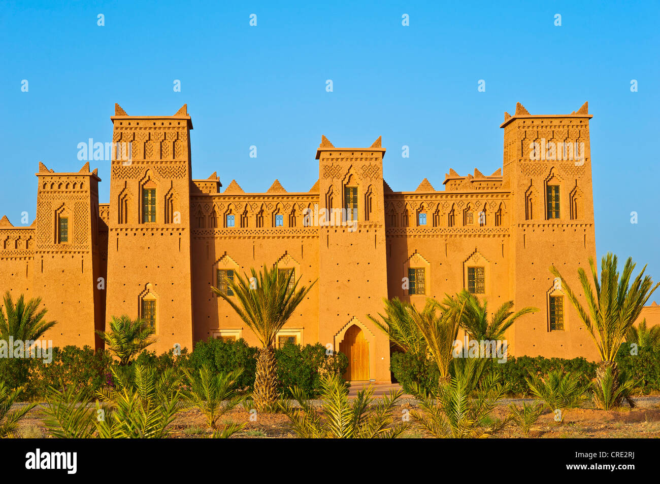 Kasbah avec décorations ornementales, de l'habitation en pisé château des Berbères, Tighremt, Ouarzazate, sud du Maroc, Maroc Banque D'Images