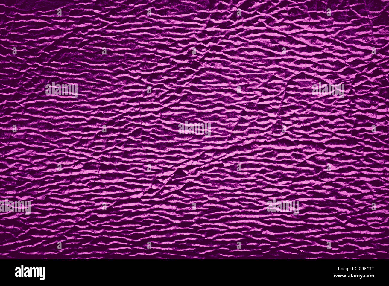 Fond en cuir violet avec des réflexes de lumière blanche Banque D'Images