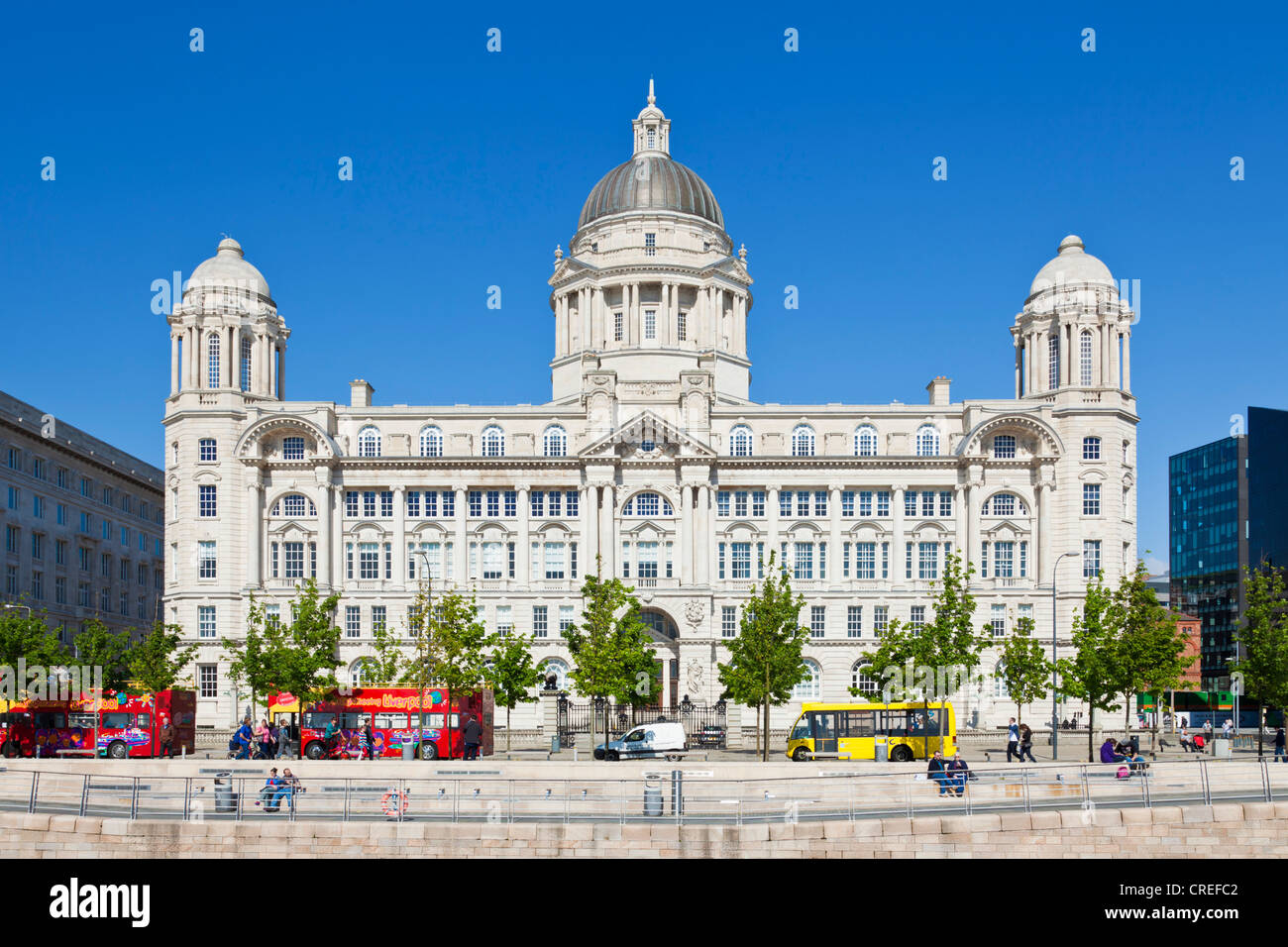 Port of Liverpool Building Liverpool waterfront Pier Head Merseyside England uk gb eu Europe Banque D'Images