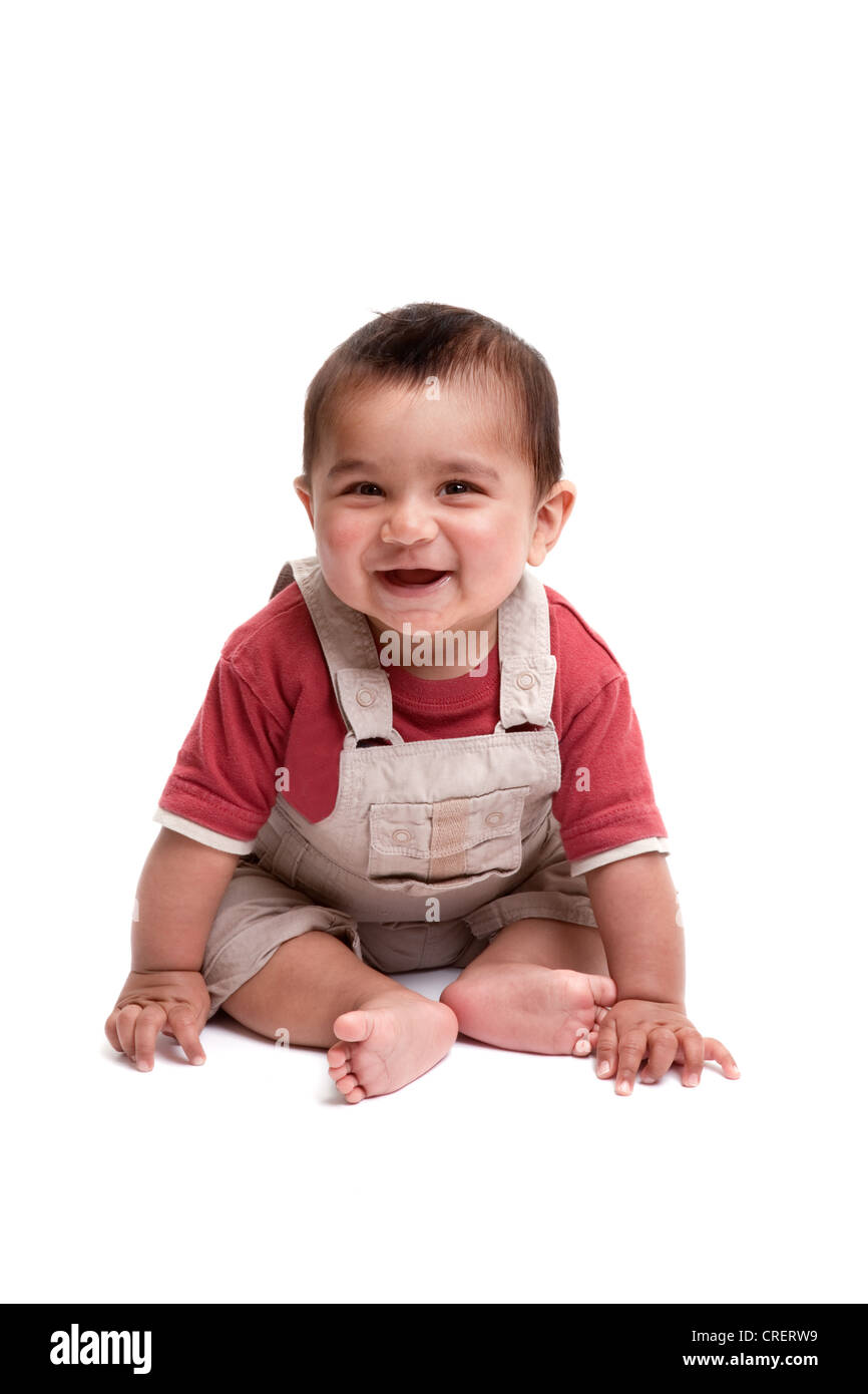 Happy 5 Mois Bebe Indien Assis Et De Rire Photo Stock Alamy Happy 5 Mois Bebe Indien Assis Et De Rire Photo Stock Alamy