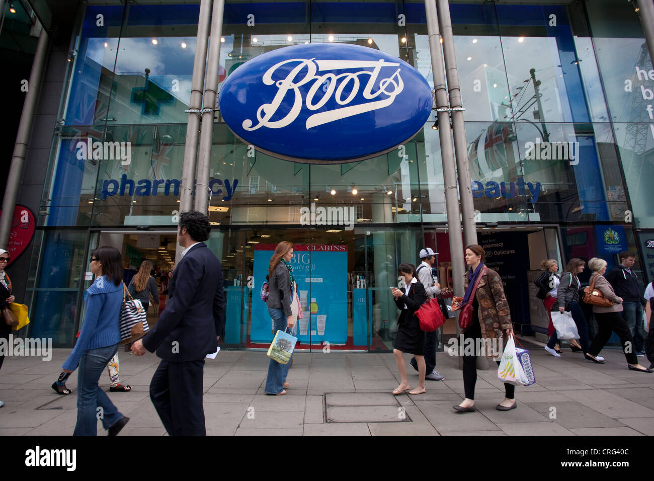 Boots pharmacy, Oxford Street, London, United Kingdom Banque D'Images