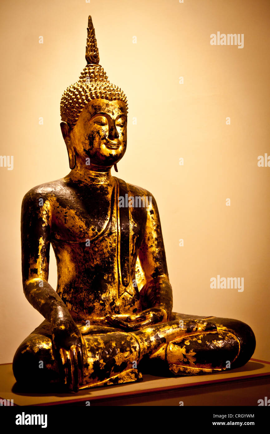 Image emblématique d'une figure de Bouddha classique Banque D'Images