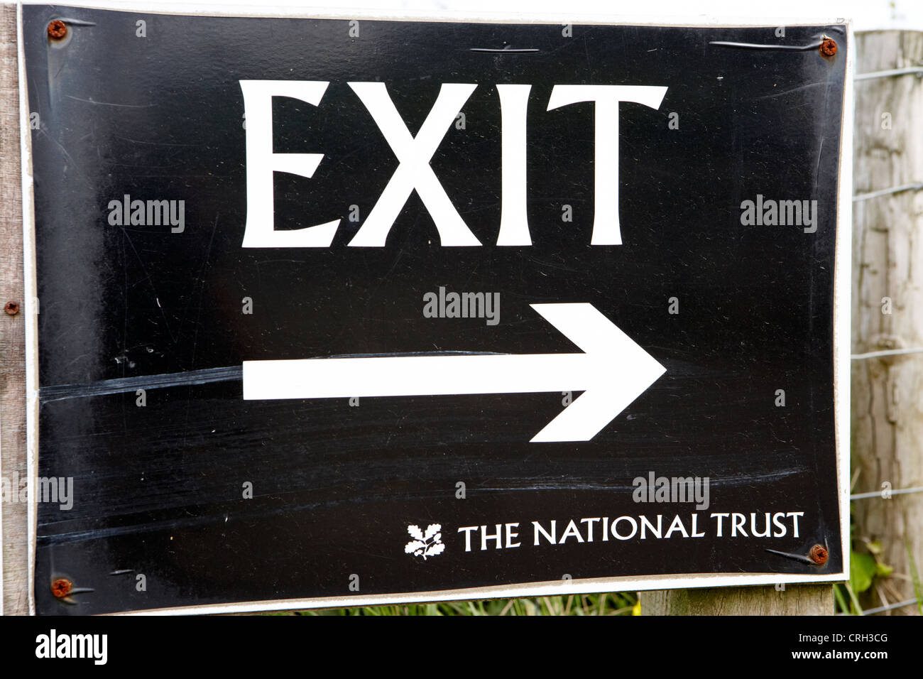 Panneau de sortie à une propriété du National Trust au Royaume-Uni Banque D'Images