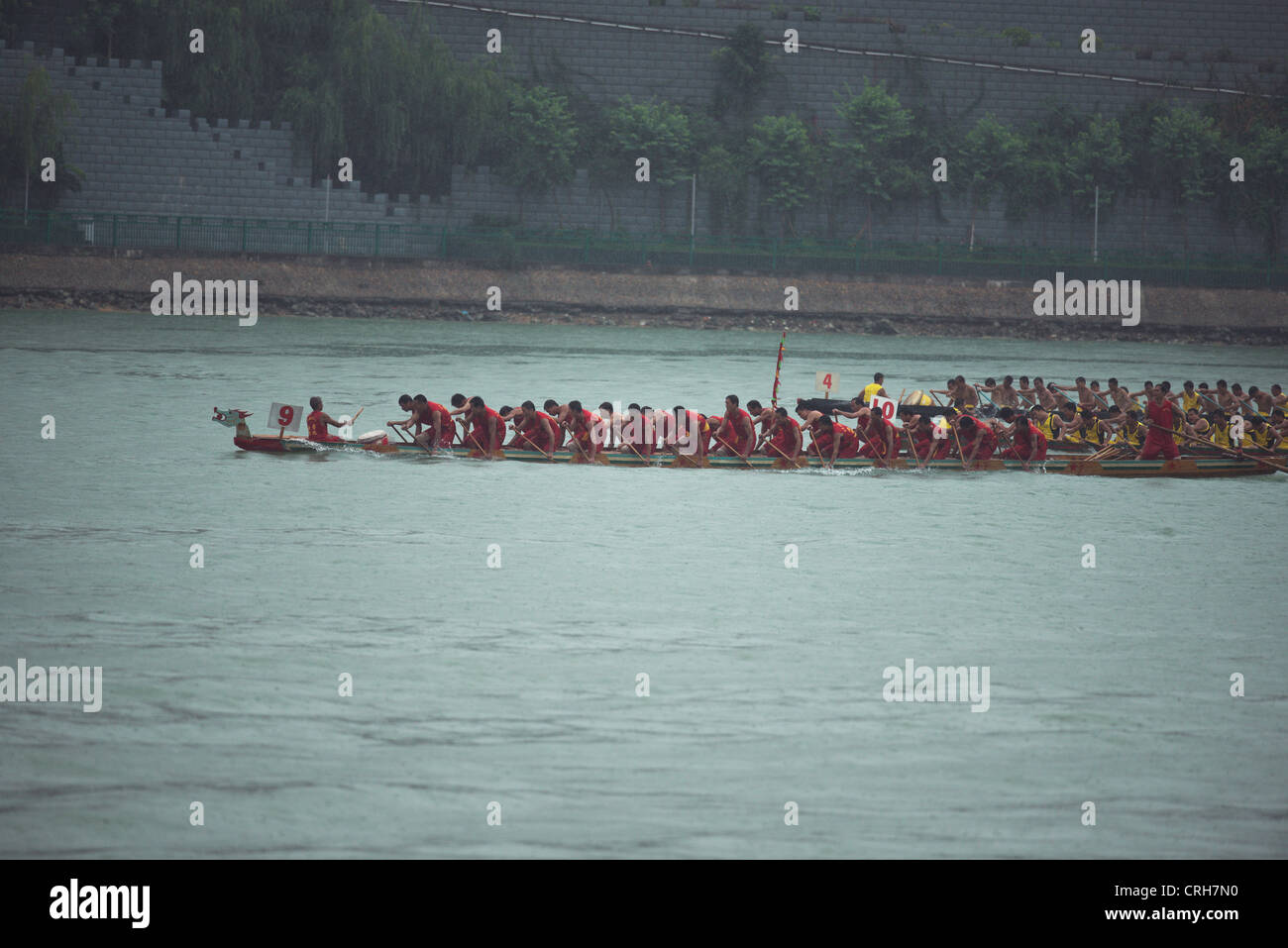 Chine Guangxi,course,Dragon Boat Festival du bateau-dragon，，，célébration du sport, de l'eau, l'effort de personnes,la culture chinoise,23 juin 2012， Banque D'Images