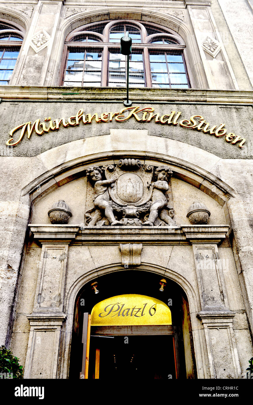 Cave à bière à Munich ; Bierkeller à München Banque D'Images