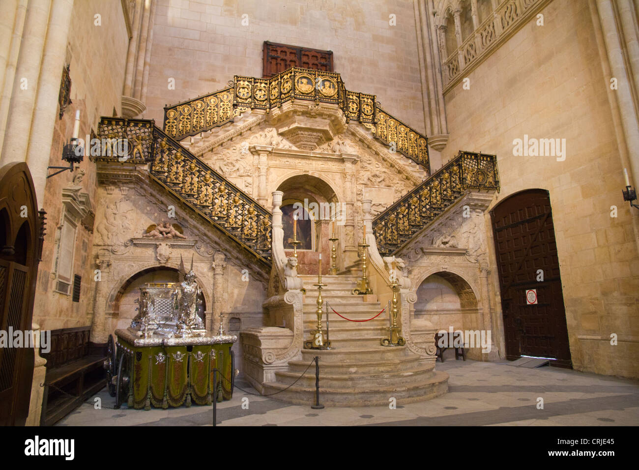 Intérieur du célèbre monument Burgos cathédrale gothique, Burgos, Espagne  Photo Stock - Alamy