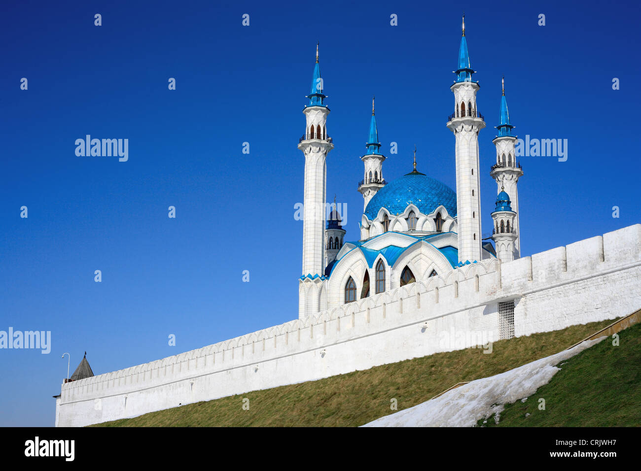 Sharif moderne mosquée dans le Kremlin de Kazan, Russie, Tatarstan, Kazan Banque D'Images