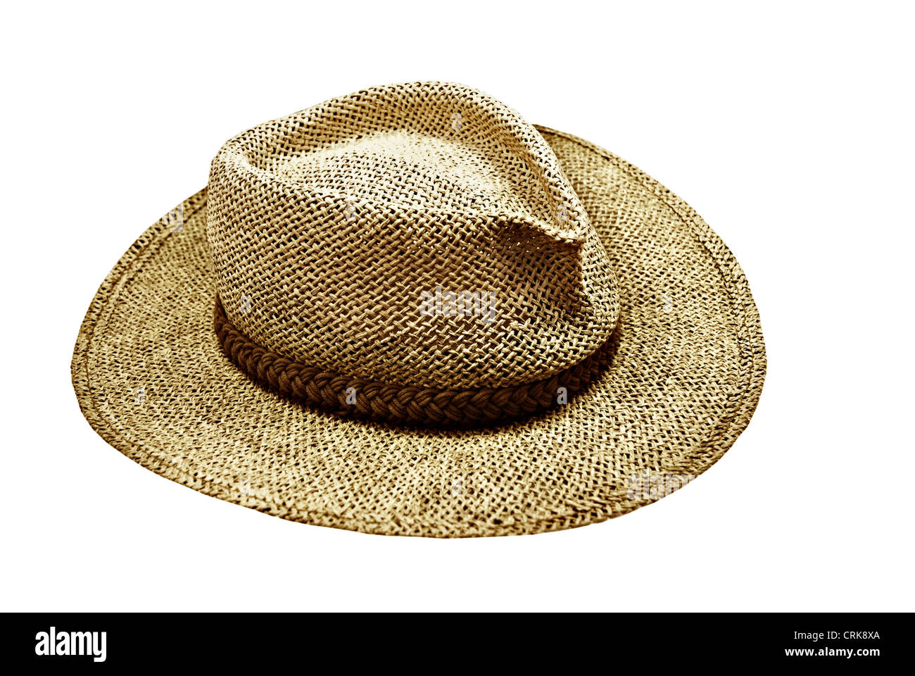 Une maille cool ou chapeau de paille sur fond blanc. Banque D'Images