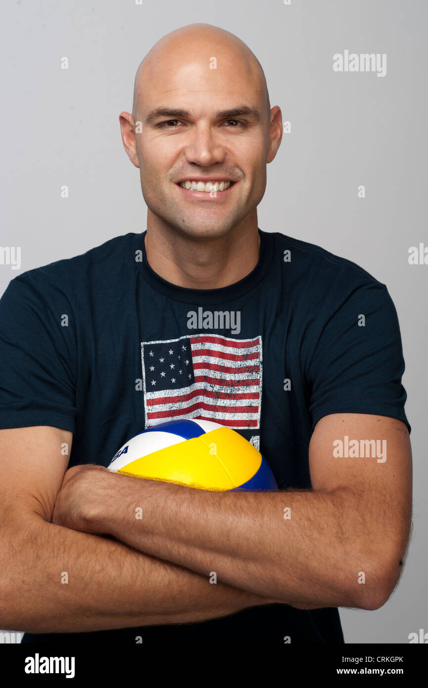 Joueur de volley-ball de plage Phil Dalhausser au niveau de l'équipe USA Media Summit de Dallas, TX à l'avance des Jeux Olympiques de Londres de 2012. Banque D'Images