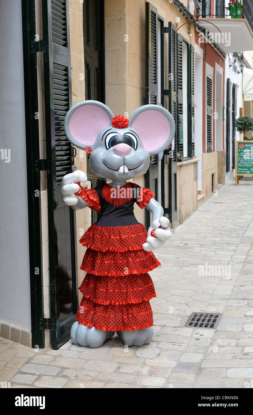 Elle Ressemble à Une Souris à Grandes Oreilles Mouse with big ears Banque de photographies et d'images à haute résolution  - Alamy