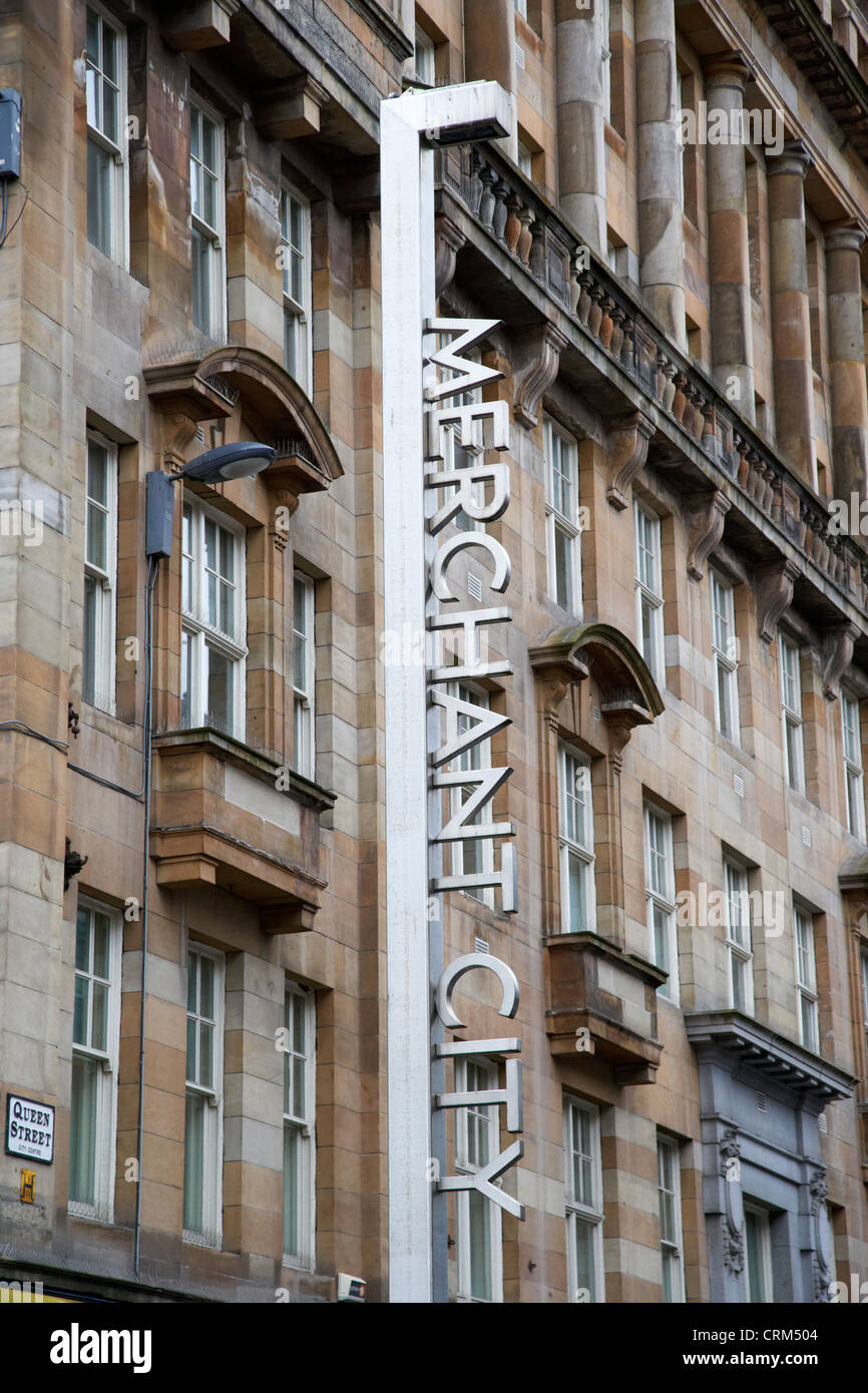 Signe pour merchant city Queen street glasgow scotland uk Banque D'Images