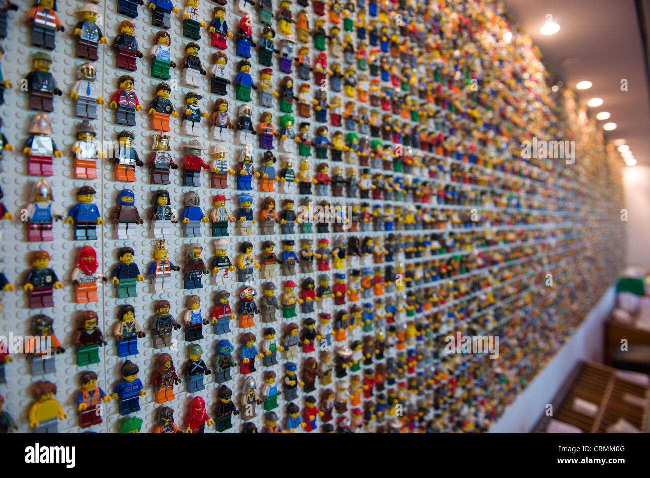 Les chiffres Lego à la réception de l'hôtel Legoland, le parc Legoland, à Billund, Danemark Banque D'Images