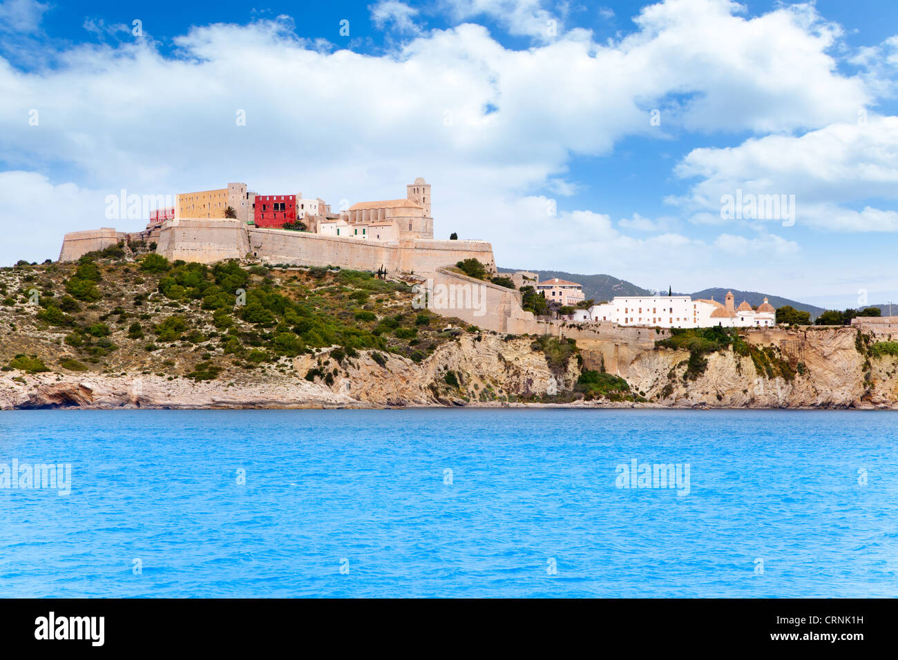 Eivissa, Ibiza ville château et l'église vue de la mer Banque D'Images