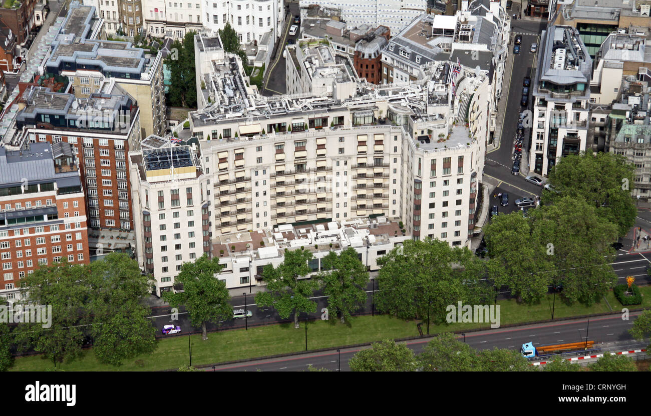 Vue aérienne de l'Hôtel Dorchester sur Park Lane, Londres W1 Banque D'Images