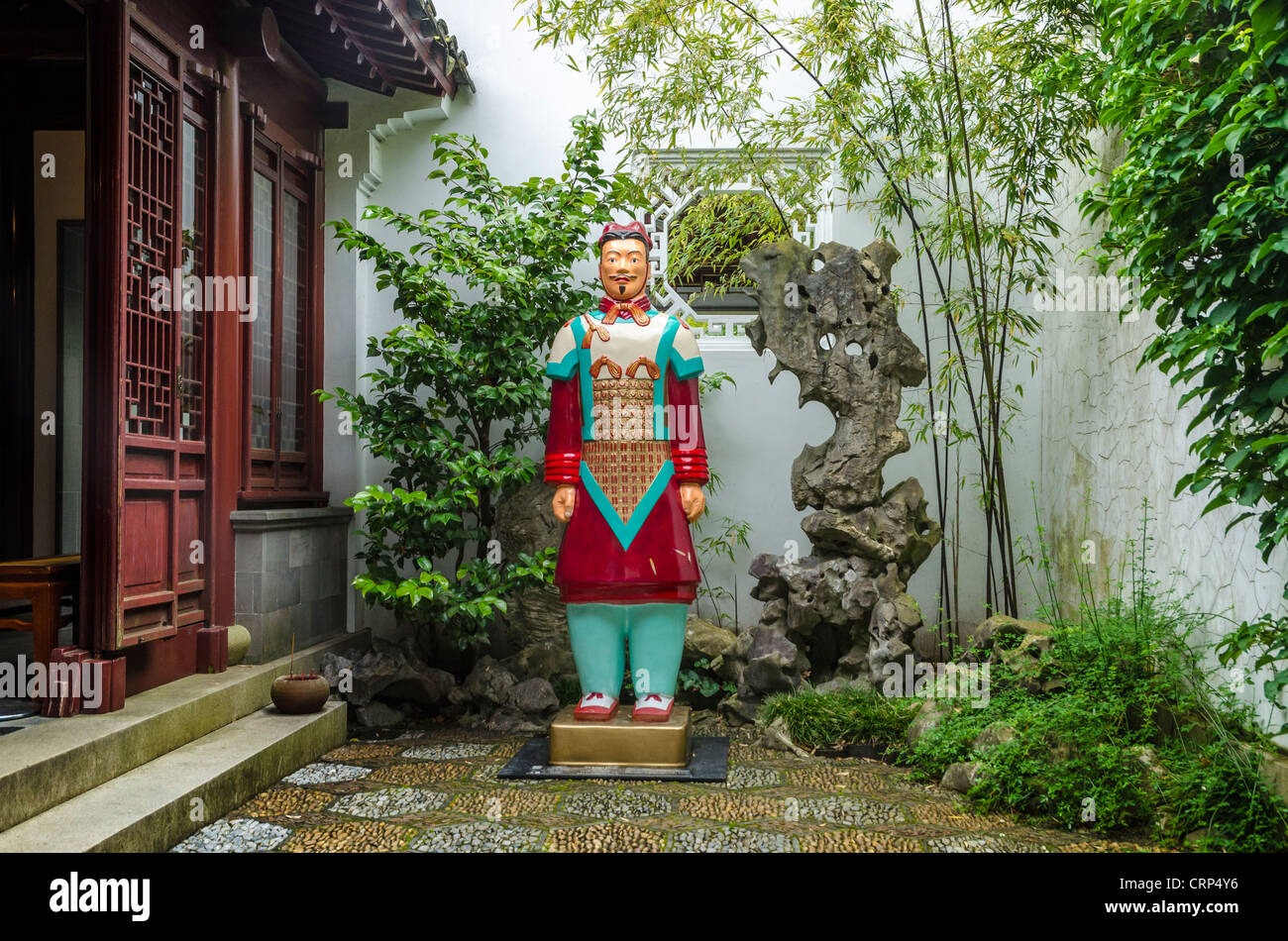 Réplique de terre cuite à l'entrée du Dr Sun Yat Sen, Classical Chinese Garden, Vancouver, British Columbia, Canada Banque D'Images